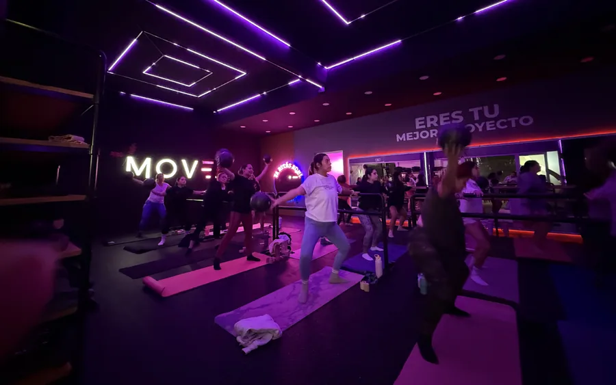 Clase de Barre Fusión en MOVE Studio Xalapa